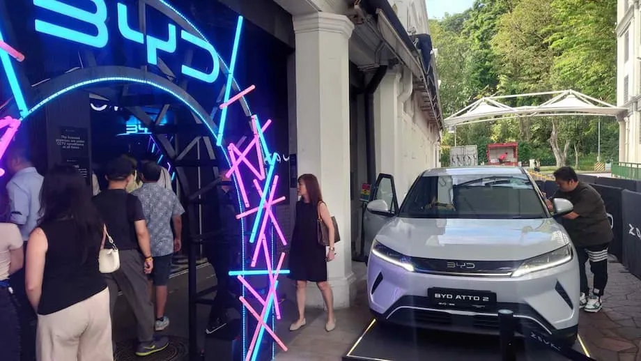 ราคาหุ้น BYD ร่วง สะท้อนความท้าทายของผู้นำรถยนต์ไฟฟ้าจีน