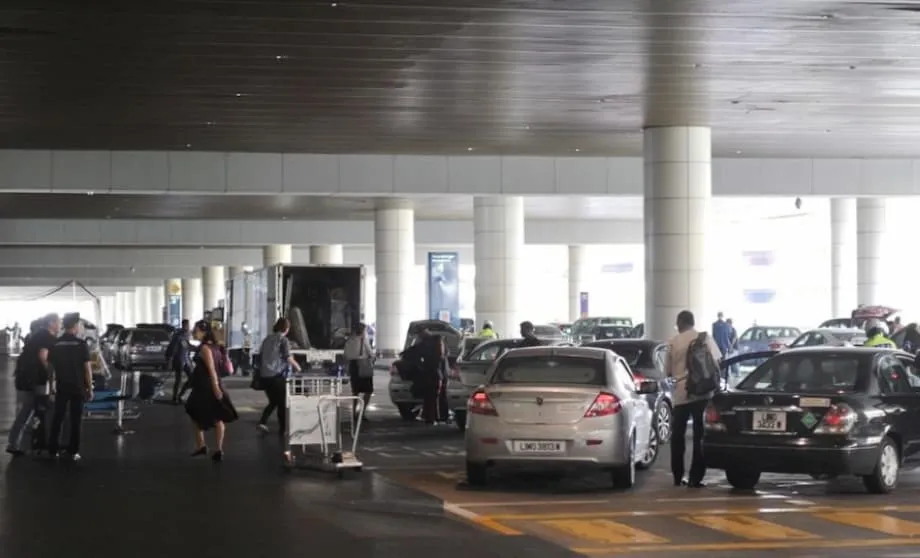 มาเลเซียเร่งปราบแก๊งตื้อเรียกแท็กซี่ที่สนามบิน KLIA ศึกกู้ชื่อเสียง ความปลอดภัย และความเป็นธรรม