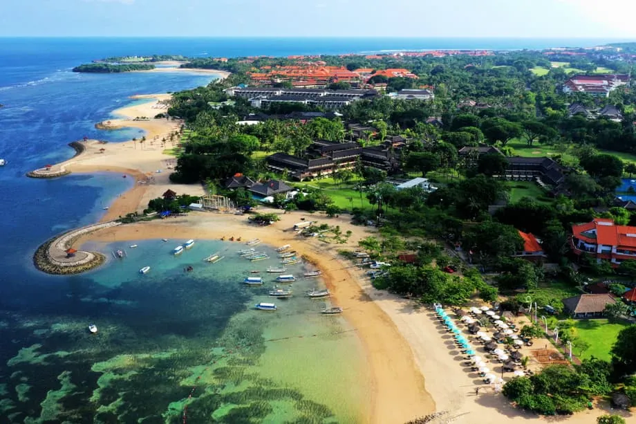 รัฐบาลบาหลีชี้แจงการใช้ชายหาดของรีสอร์ต ยืนยันสิทธิการเข้าถึงของประชาชน