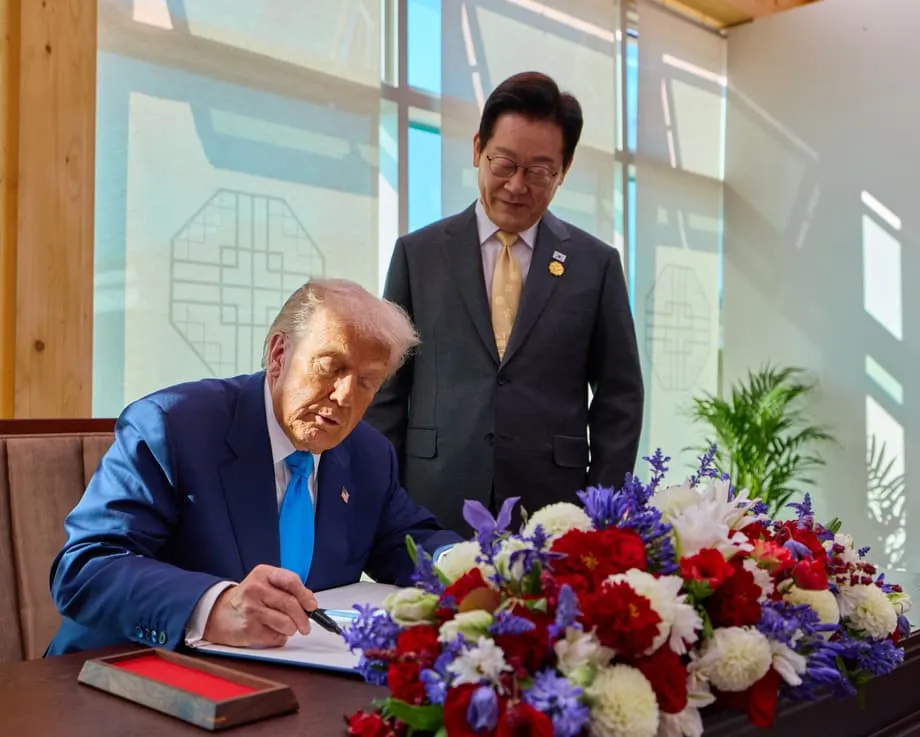 ทรัมป์อนุมัติแผนสร้างเรือดำน้ำพลังงานนิวเคลียร์ของเกาหลีใต้ เชื่อมโยงข้อตกลงการค้าและการต่อเรือ
