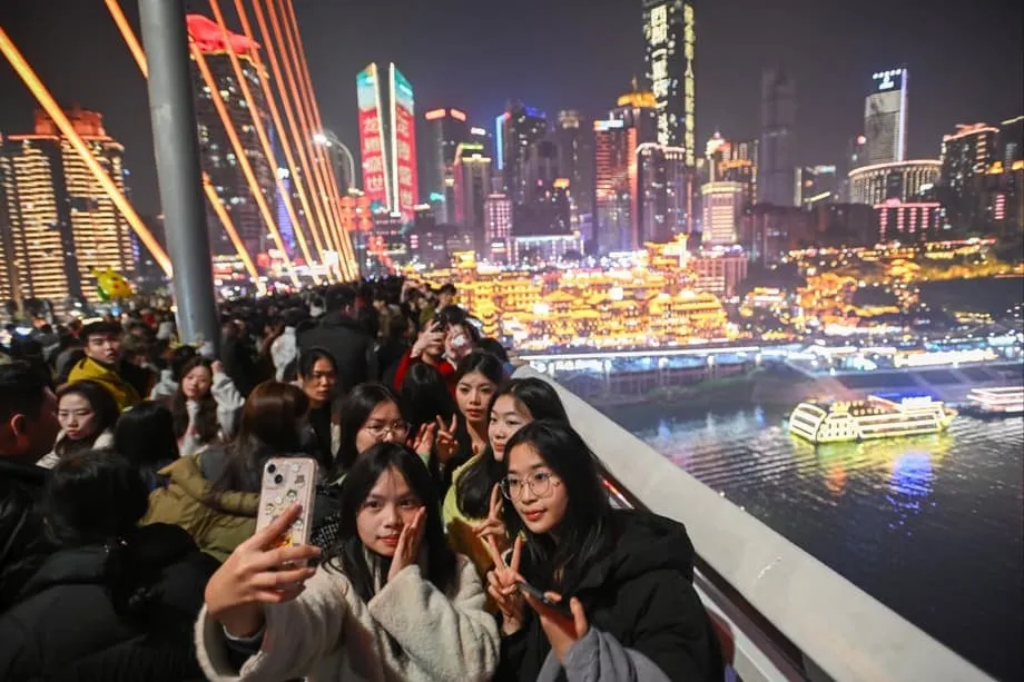 ฉงชิ่งตั้งเป้าเป็นศูนย์กลางยานวัตกรรมภายในปี 2027 พร้อมจัดตั้งคลัสเตอร์ใหม่และอนุมัติยาใหม่ทุกปี