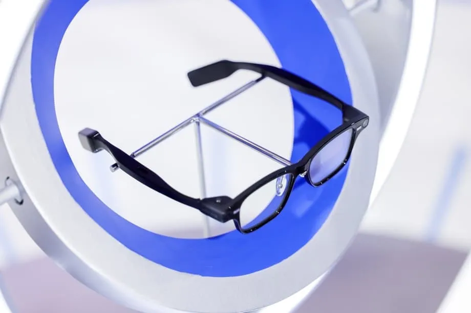 อาลีบาบาเปิดตัวแว่น AI Quark ในจีน ท้าชน Meta และ Xiaomi