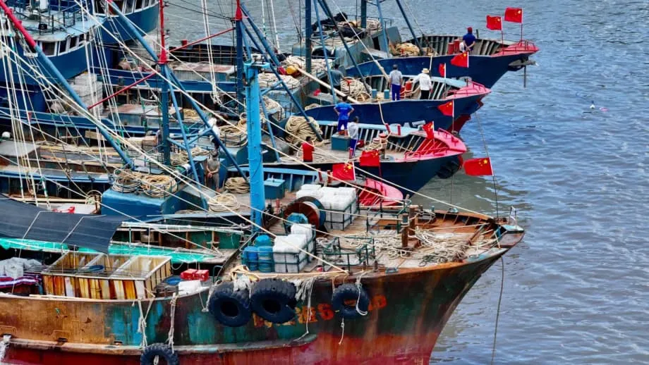 ญี่ปุ่นยึดเรือประมงจีนในน่านน้ำพิพาท ท่ามกลางวิกฤตทางการทูต