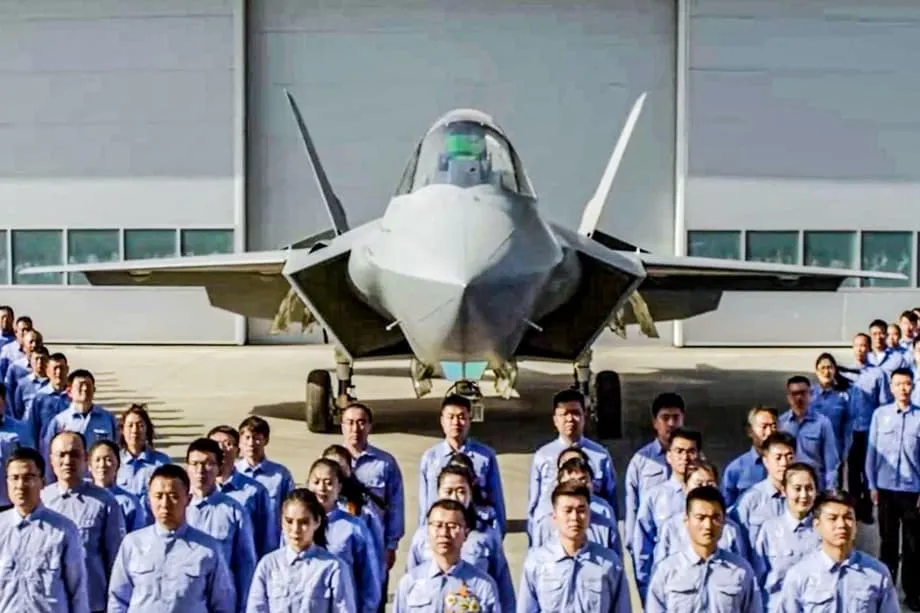 ปากีสถานลงนามข้อตกลงซื้อเครื่องบินขับไล่ล่องหน J-35 ของจีน พลิกดุลกำลังทางอากาศครั้งใหญ่