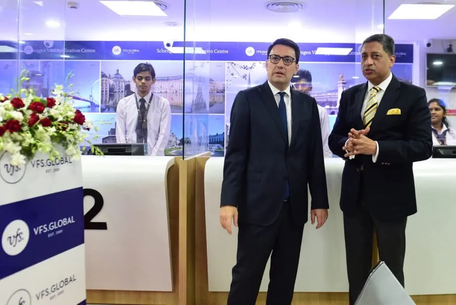 เจาะเบื้องหลัง VFS Global: บริษัทเอกชนสร้างอาณาจักรวีซาจากค่าธรรมเนียมบริการเสริมได้อย่างไร