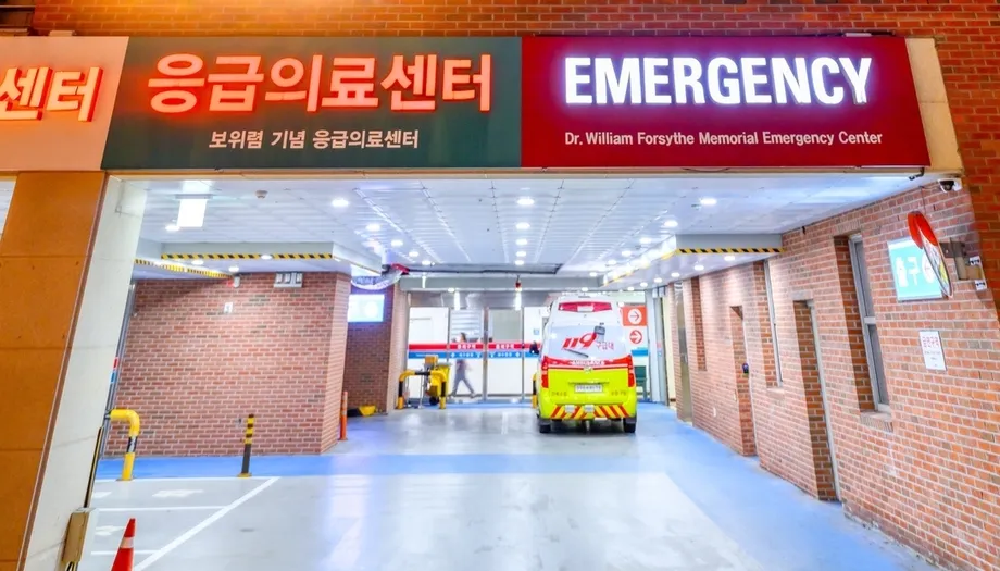 Pregnant Woman Flown 150 Kilometers to Give Birth After 25 Hospitals Decline Admission