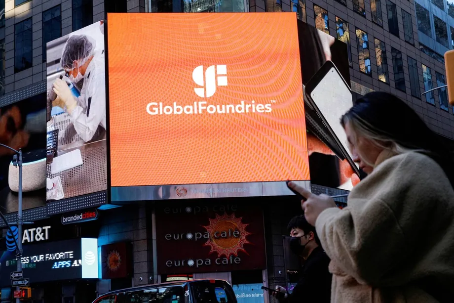 Japan to Fund Up to $21 Billion in Two New York Chip Plants Run by GlobalFoundries