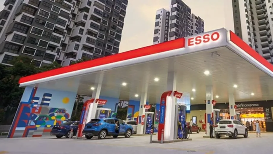 การขายกิจการ Esso ในสิงคโปร์: การเข้าซื้อของ Chandra Asri จะส่งผลต่อผู้ขับขี่ ราคา และตลาดน้ำมันอย่างไร